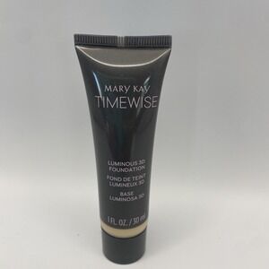 Mary Kay Timewise Luminous 3D Foundation‎ Ivory W 150 Normal To Dry Skin 100018